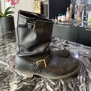 Frye Engineer Boots - Men’s Size 8/8.5 - Black Leather